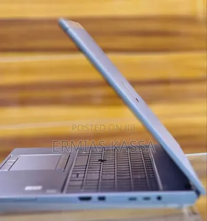 Photo - New Laptop HP ZBook 15 16GB Intel Core I7 SSD 512GB