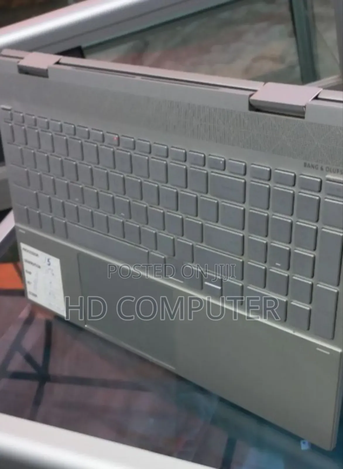 New Laptop HP Envy X360 8GB Intel Core I5 SSD 256GB