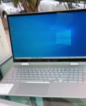 New Laptop HP Envy X360 8GB Intel Core I5 SSD 256GB