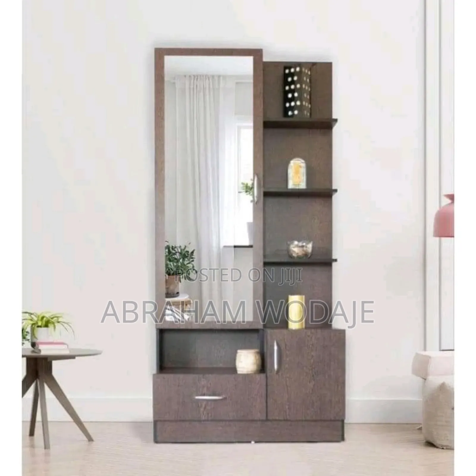 Smart Dressing Table