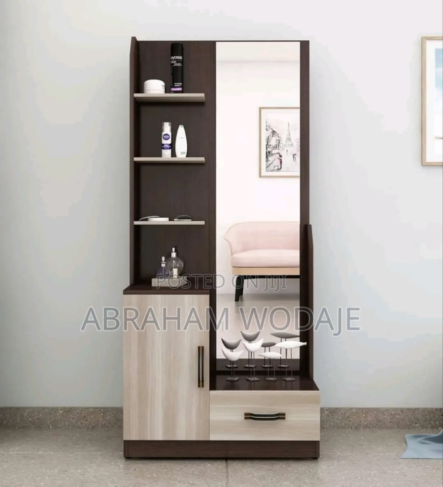 Smart Dressing Table