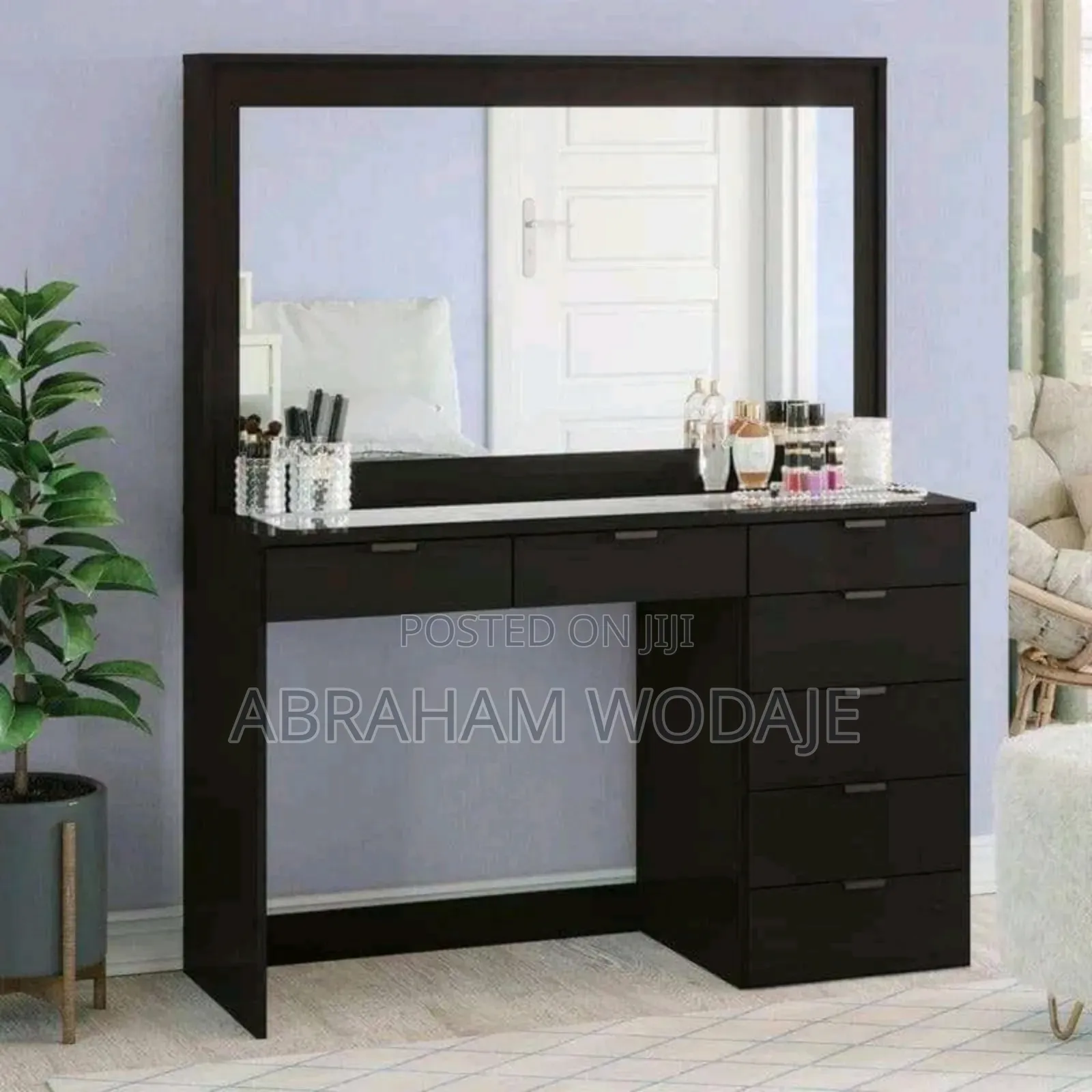 Smart Dressing Table