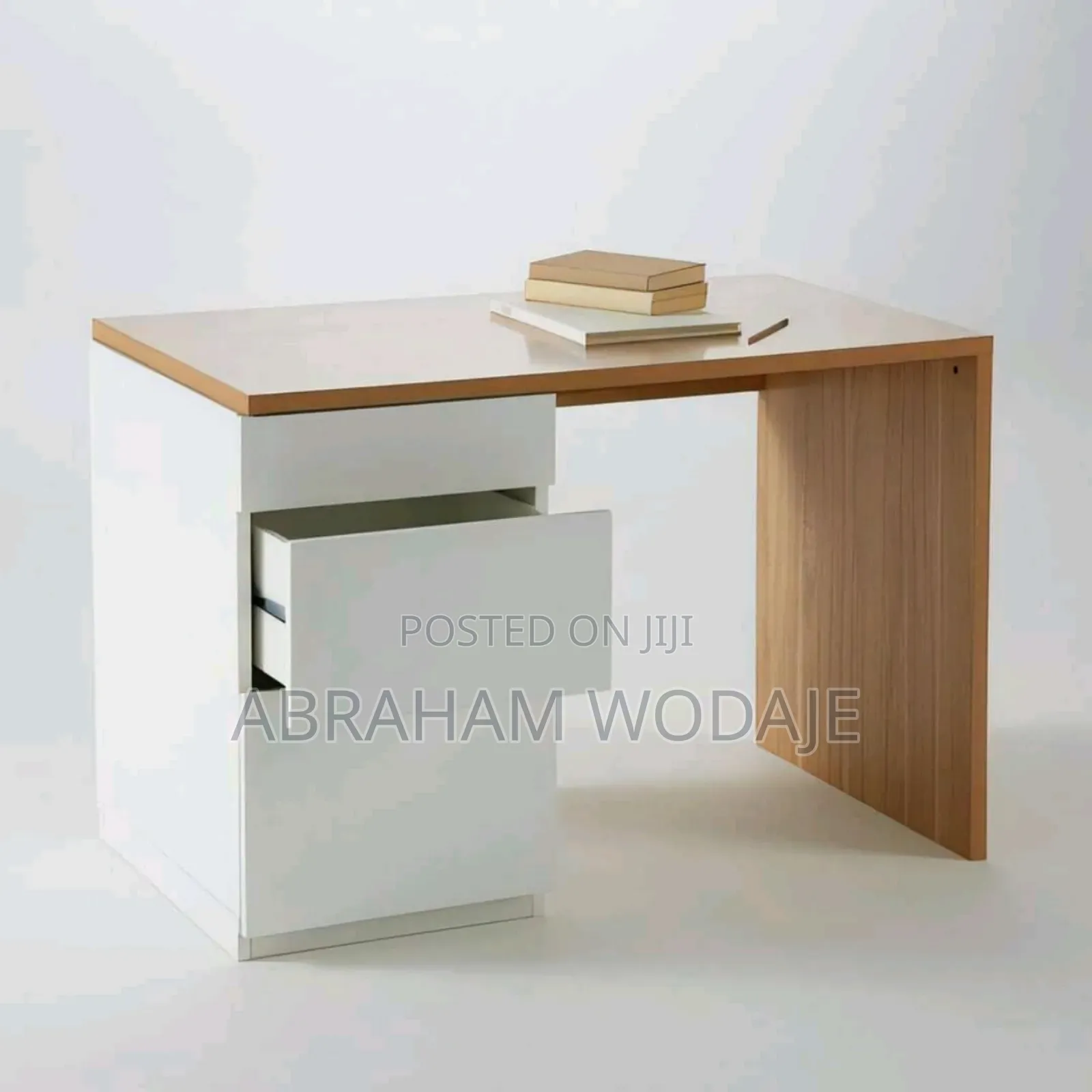 Modern Reading Table