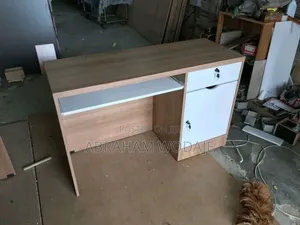 Modern Reading Table