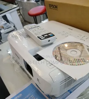 Brand New With Cartoon Epson EB-E01 Projector For