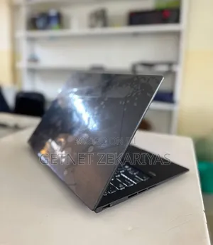 New Laptop Asus ZenBook 13 UX331UN 16GB Intel Core I7 SSD 512GB