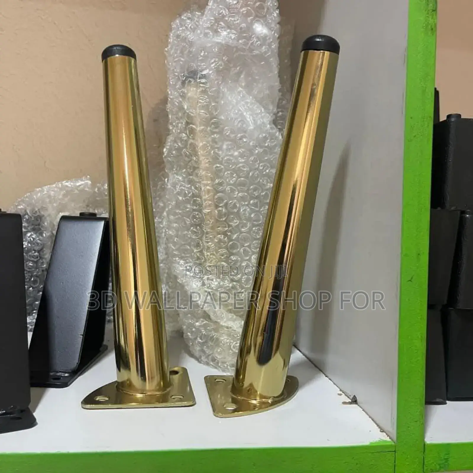 የሶፋ እግሮች እኛ ጋር ያገኛሉ ሁሉንም ይዘናል