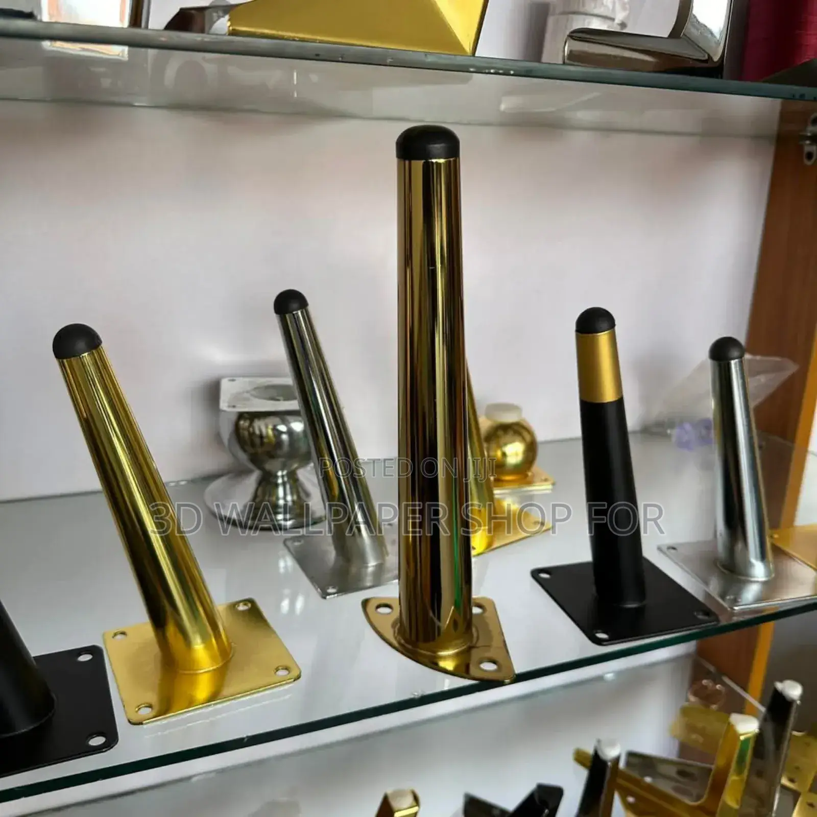 የሶፋ እግሮች እኛ ጋር ያገኛሉ ሁሉንም ይዘናል