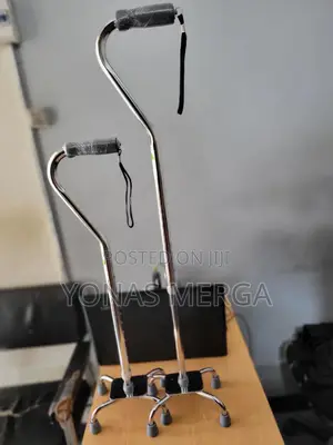 Photo - New4legged Walking Stick齢walking Cane家adjustable Walker