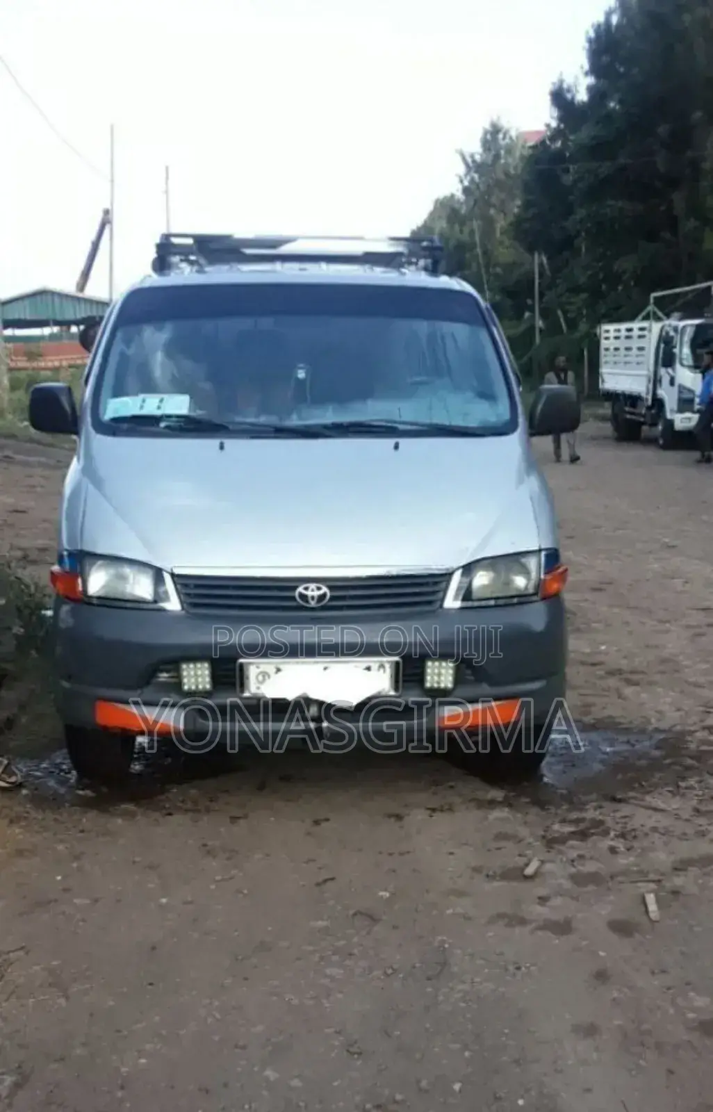 Toyota HiAce 2004 Silver