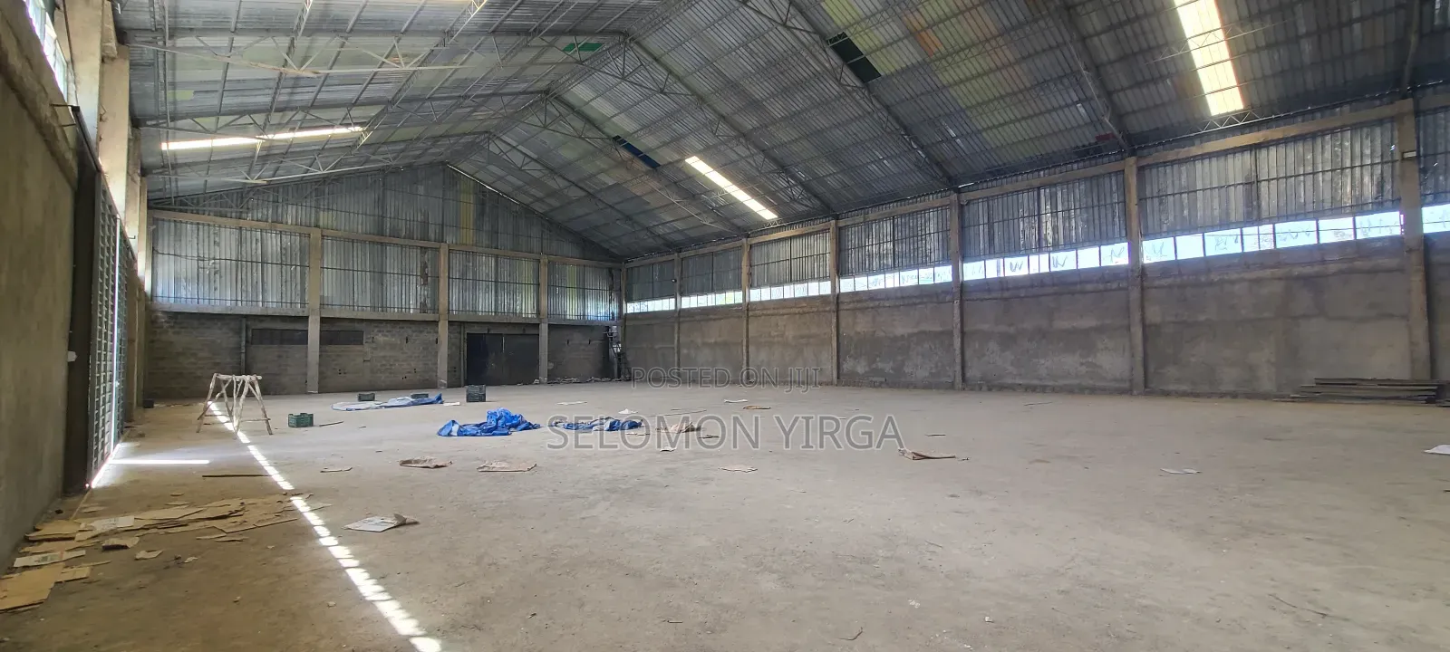 የሚከራይ መጋዘን