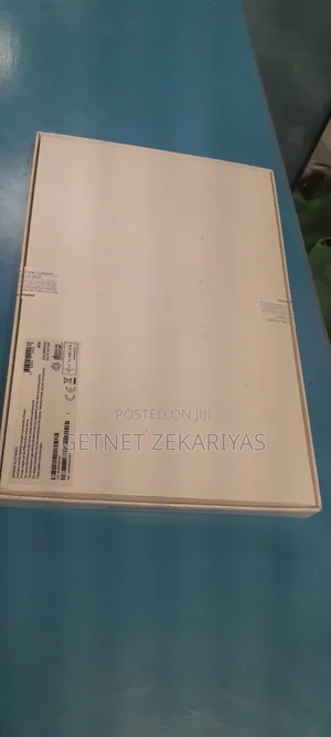 Photo - New Samsung Galaxy Tab S8 256 GB