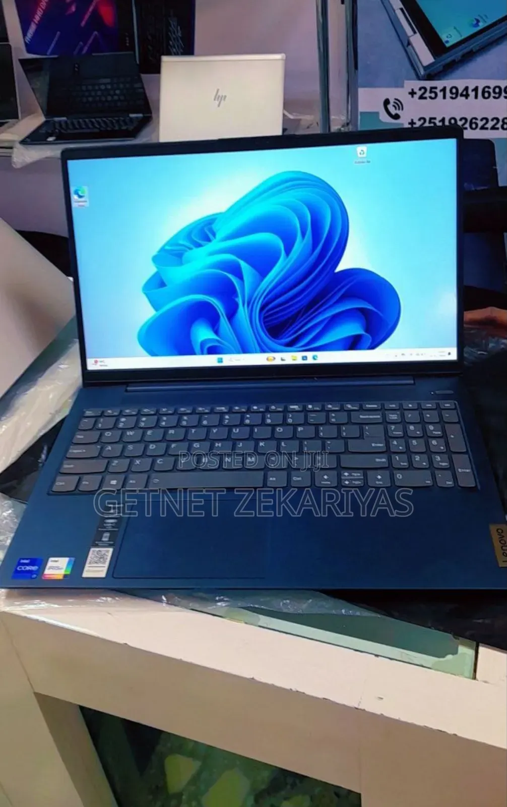 New Laptop Lenovo 12GB Intel Core I7 SSD 512GB