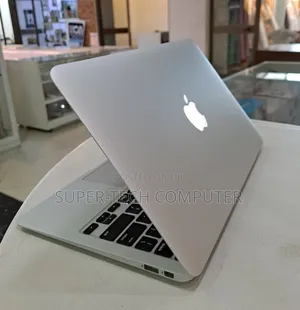 New Laptop Apple MacBook Air 2015 4GB Intel Core I5 SSD 128GB