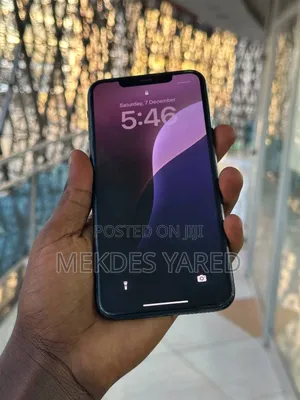 New Apple iPhone 11 Pro Max 64 GB Gray