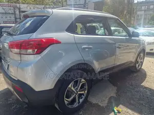 Hyundai Creta 2019 Silver