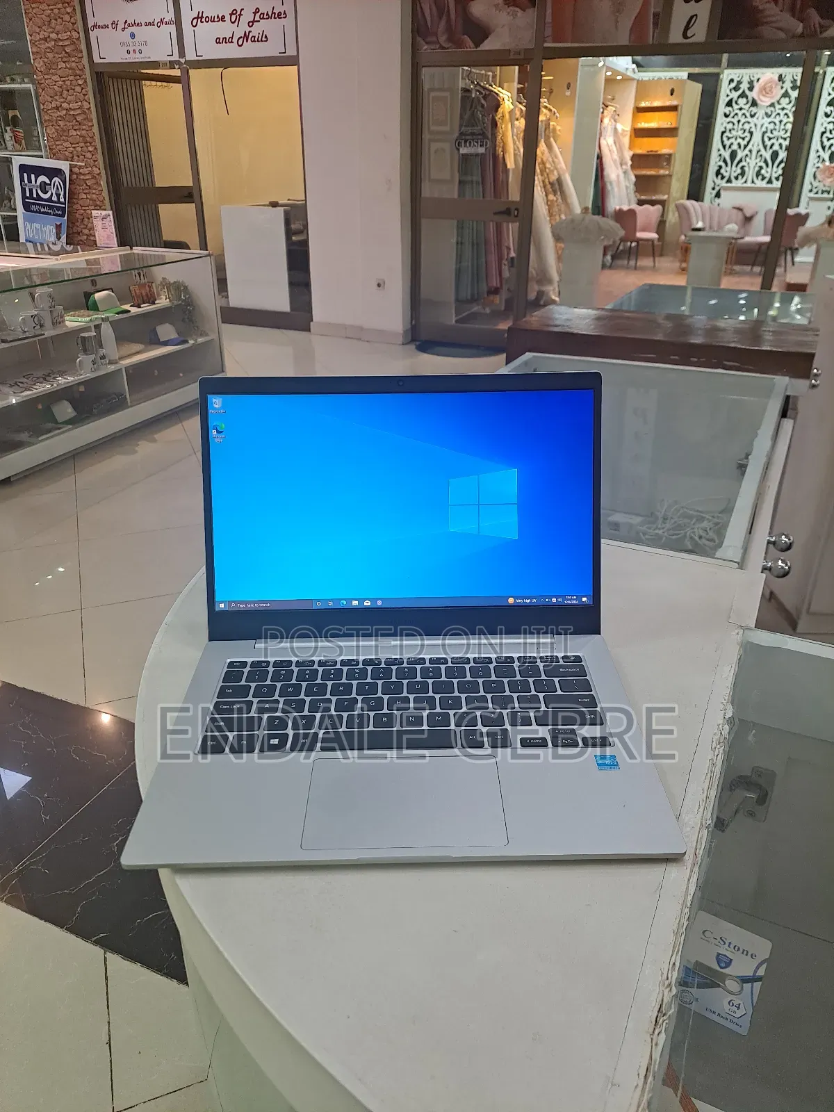 New Samsung Galaxy Book 2 4GB Qualcomm Snapdragon X Plus SSD 128GB