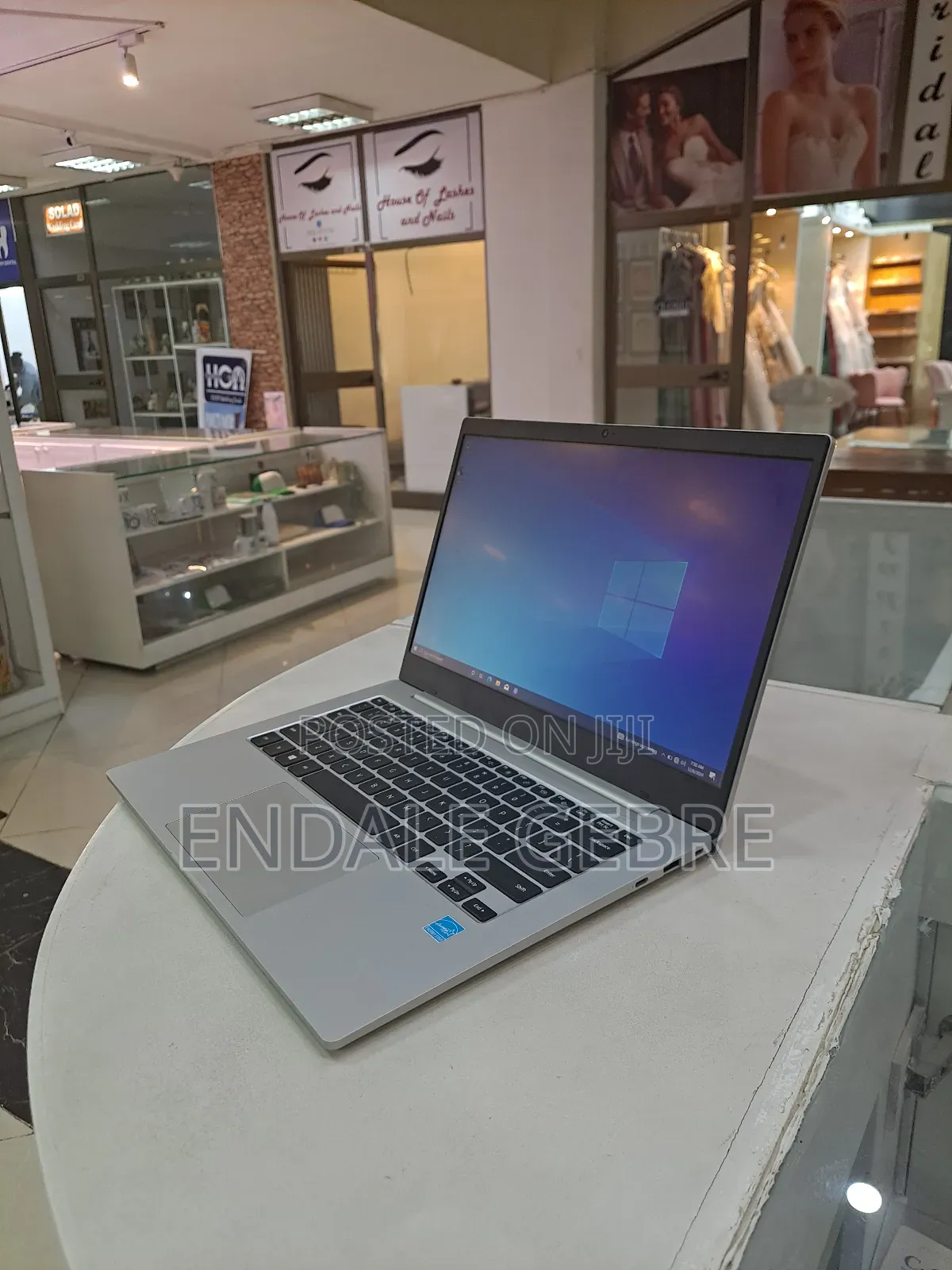 New Samsung Galaxy Book 2 4GB Qualcomm Snapdragon X Plus SSD 128GB