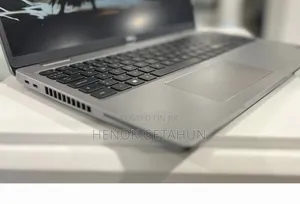 New Laptop Dell Latitude 5530 16GB Intel Core I5 SSD 512GB