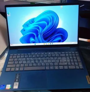 New Laptop Lenovo IdeaPad Y480 12GB Intel Core I7 SSD 512GB