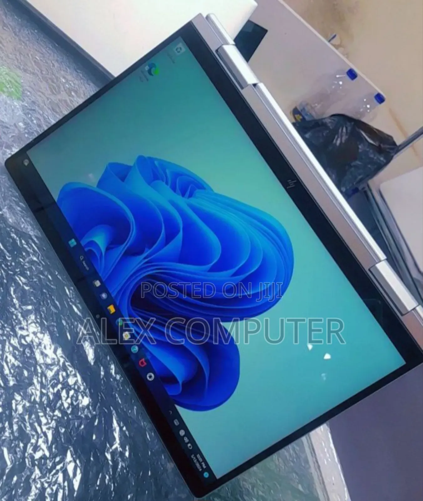 New Laptop HP Envy x360 16GB Intel Core i7 SSD 512GB