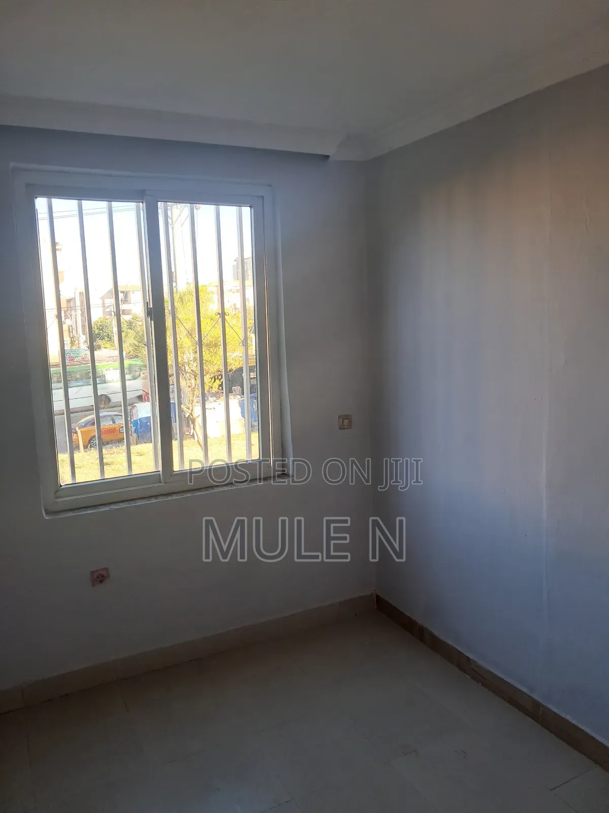 Furnished 2bdrm Condo in Sumit Condominium, Yeka for sale