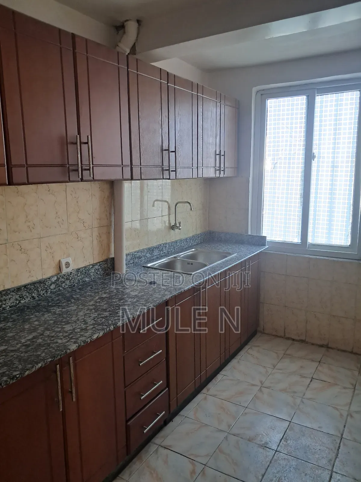 Furnished 2bdrm Condo in Sumit Condominium, Yeka for sale