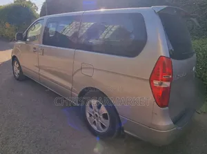 Hyundai Starex 2019 Gray