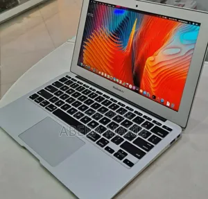 Photo - New Laptop Apple MacBook Air 2015 8GB Intel Core I5 SSD 128GB