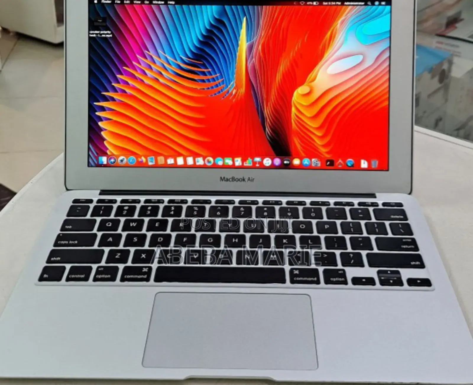 New Laptop Apple MacBook Air 2015 8GB Intel Core I5 SSD 128GB