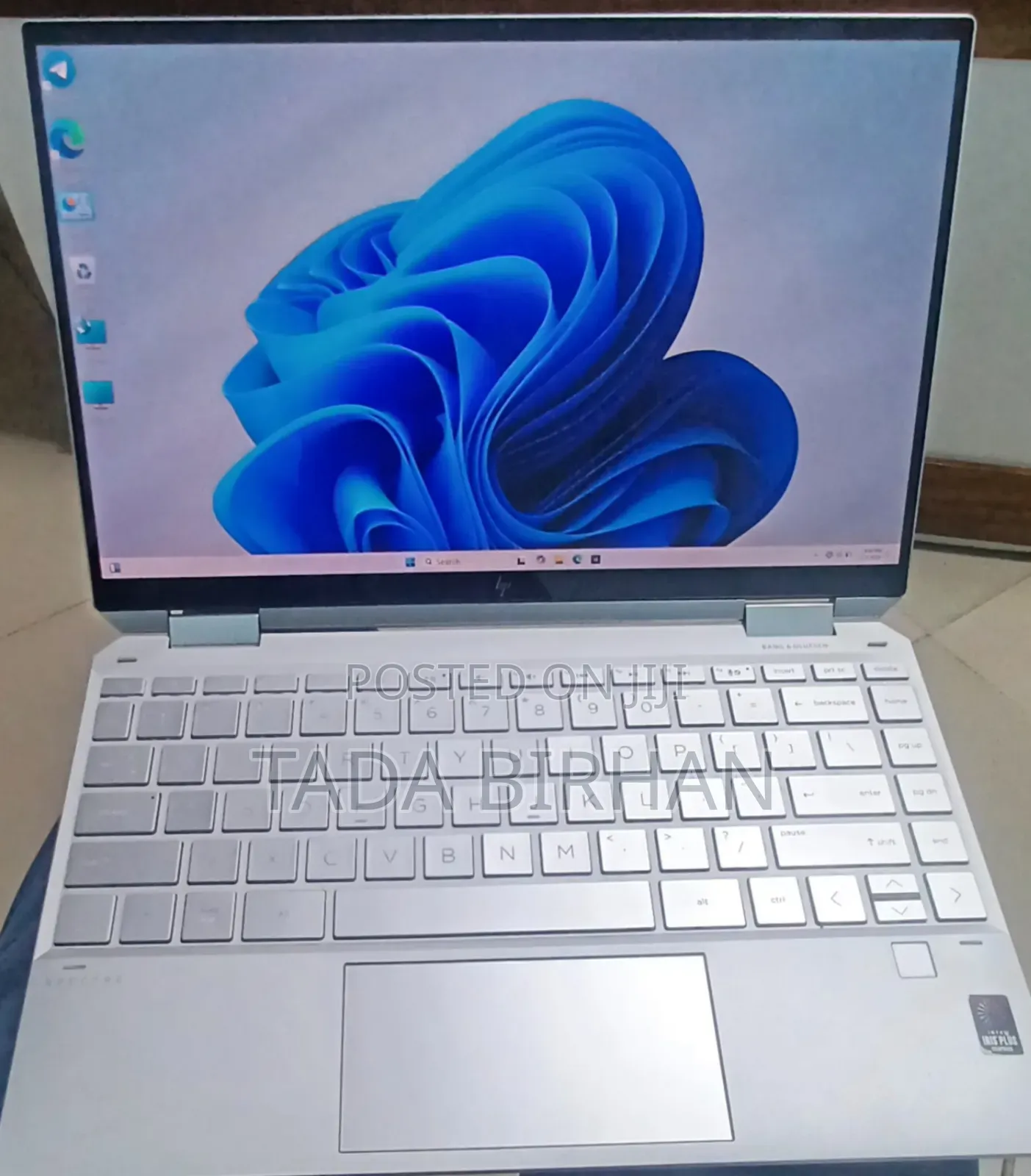 New Laptop HP Spectra 13 16GB Intel Core I5 SSD 1T