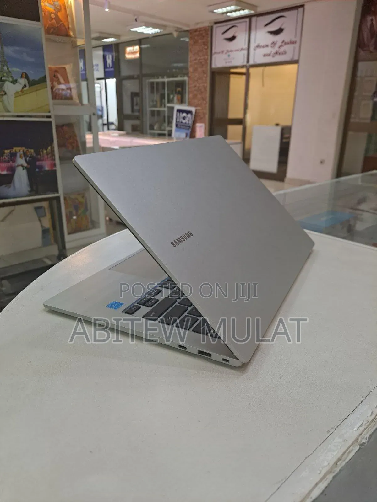 New Samsung Galaxy Book 2 4GB Qualcomm Snapdragon X Plus SSD 128GB