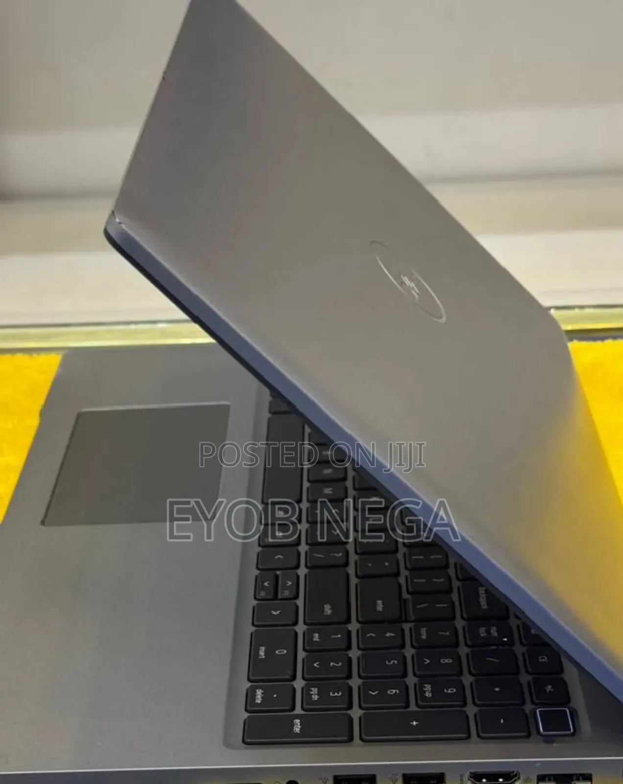 New Laptop Dell Precision 15 3520 16GB Intel Core I7 SSD 1T