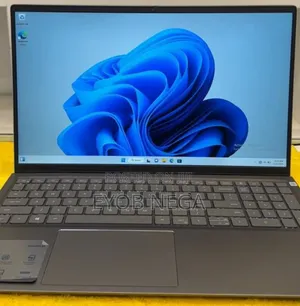 New Laptop Dell Precision 15 5540 8GB Intel Core I7 SSD 512GB