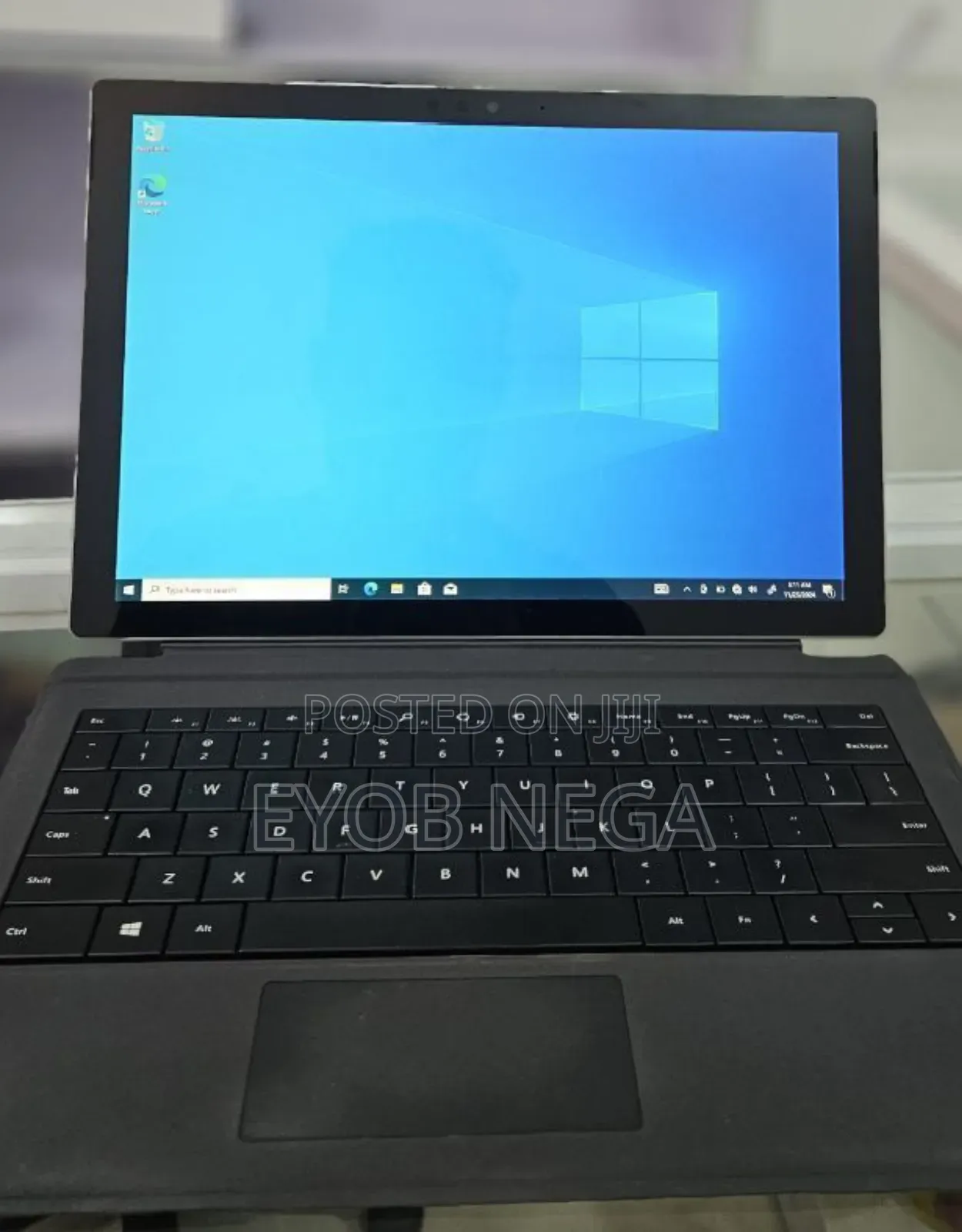 New Laptop Microsoft Surface Pro 5 8GB Intel Core I5 SSD 256GB