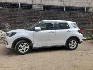 Photo - New Toyota Raize 2021 White