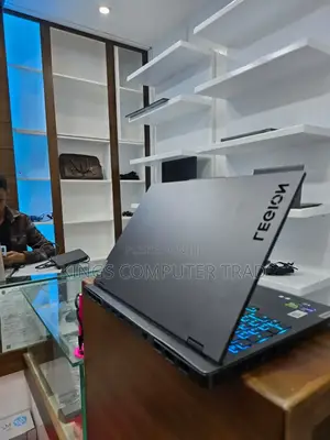 New Lenovo Legion Y7000P IRX9 Gaming Laptop 32GB Intel Core I9 SSD 1T