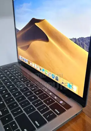 New Laptop Apple MacBook Pro 2019 8GB Intel Core I5 SSD 256GB