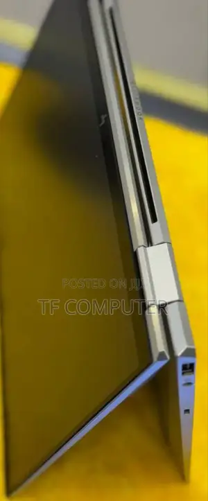 New Laptop HP EliteBook 830 G8 16GB Intel Core I5 SSD 512GB