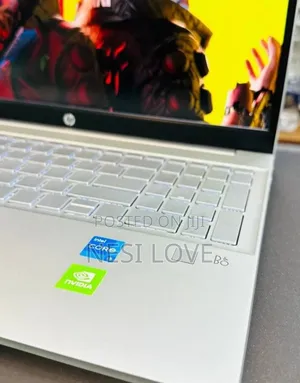 New Laptop HP Pavilion 15 16GB Intel Core I5 SSD 512GB