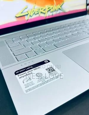 New Laptop HP Envy 17 16GB Intel Core I9 SSD 1T
