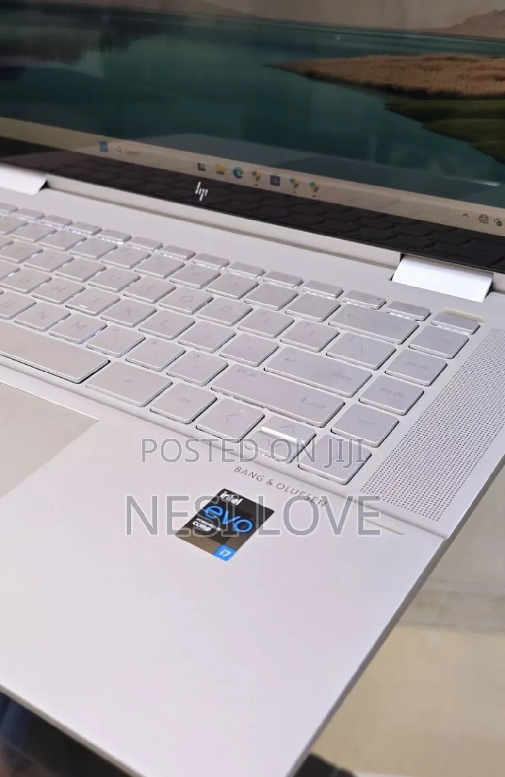 New Laptop HP Envy X360 16GB Intel Core I7 SSD 1T