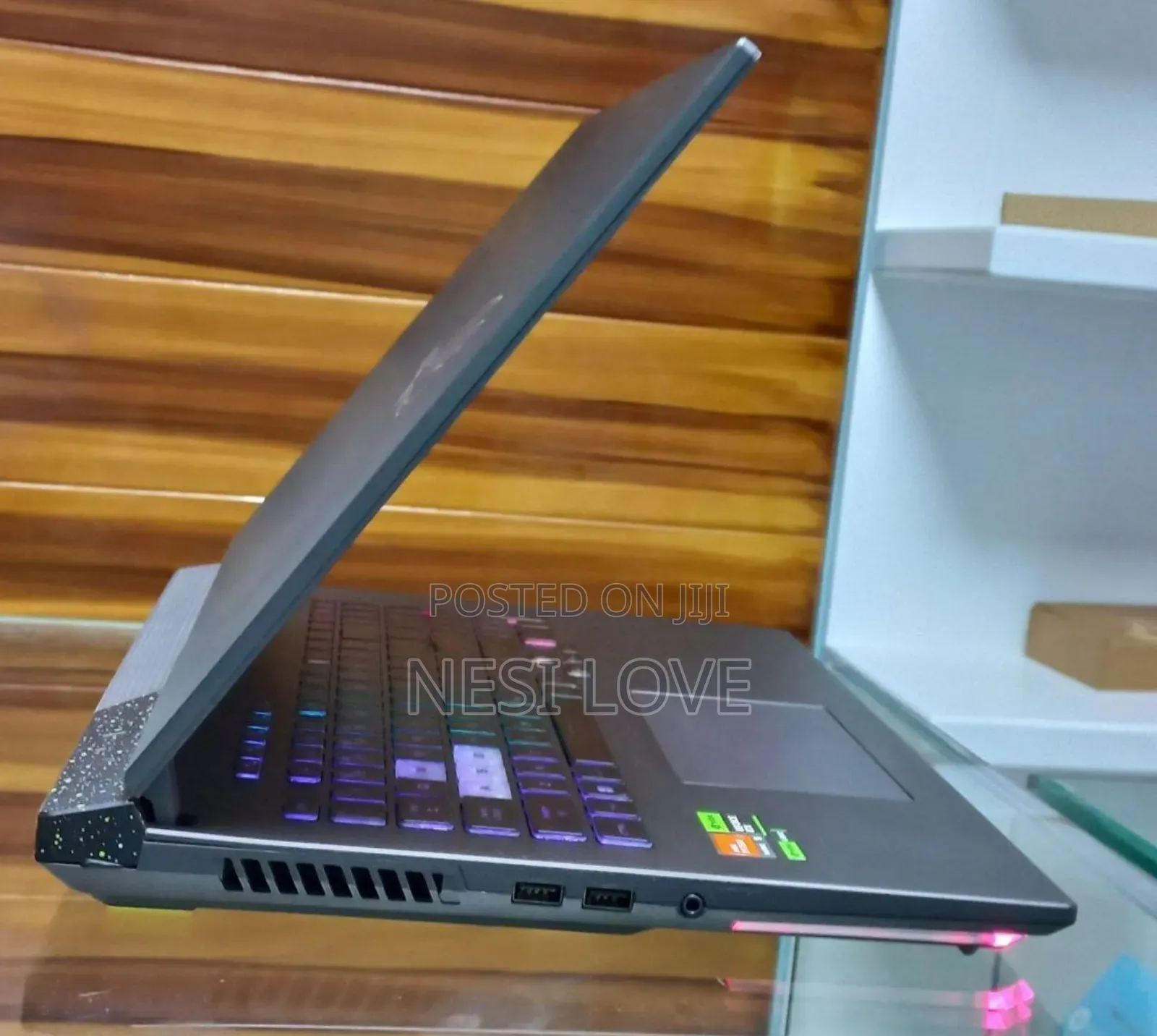 New Laptop Asus ROG G701VI 16GB AMD Ryzen 9 SSD 1T