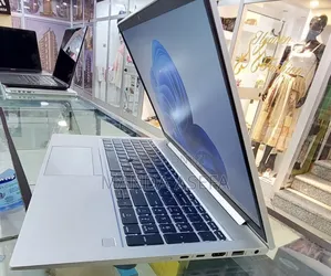New Laptop HP EliteBook 850 16GB Intel Core I5 SSD 512GB