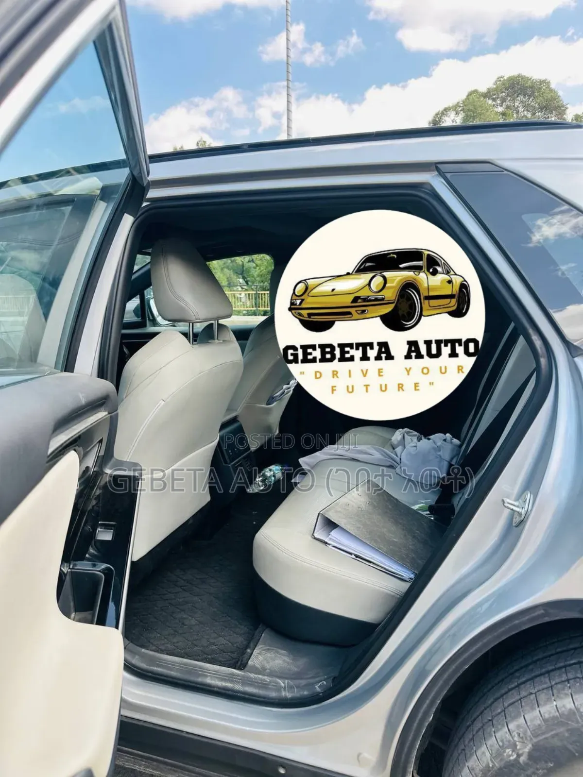 Toyota bZ4X 2023 Silver