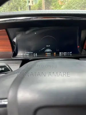 Lincoln Navigator 2023 White