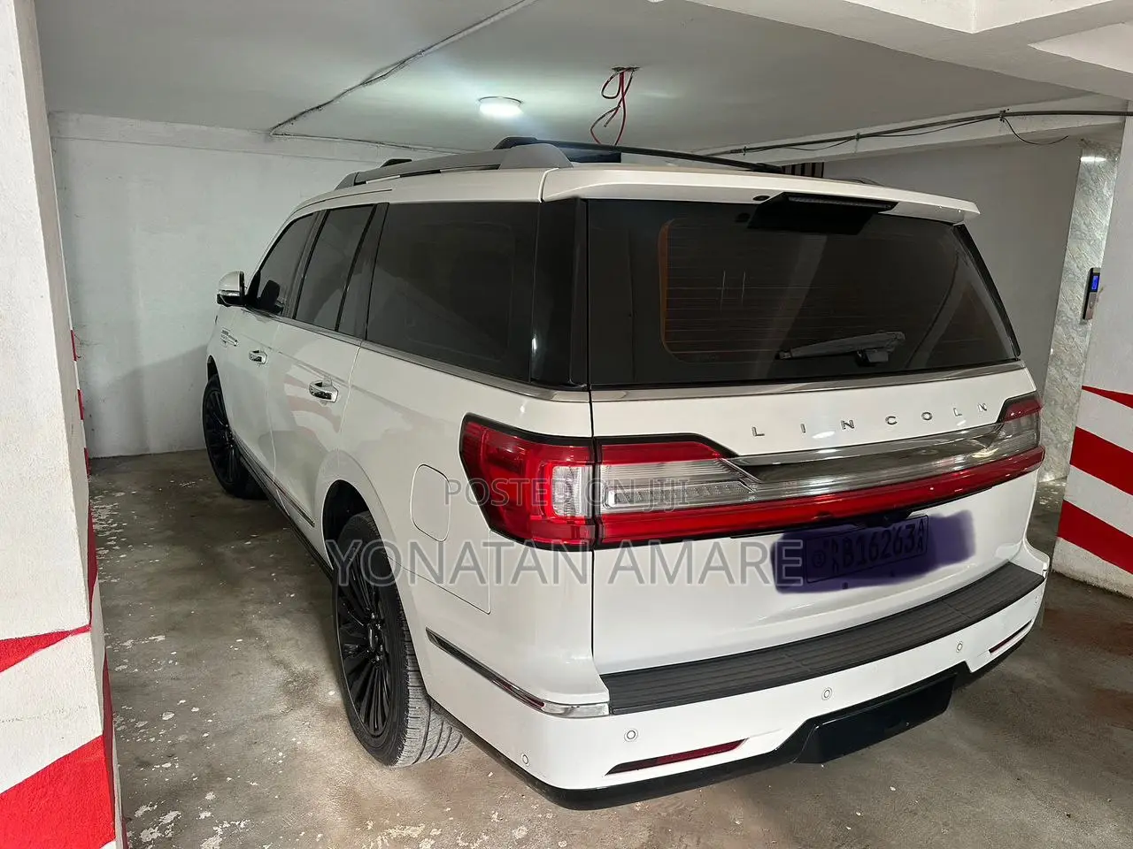 Lincoln Navigator 2023 White