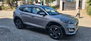Hyundai Tucson 2020 Silver
