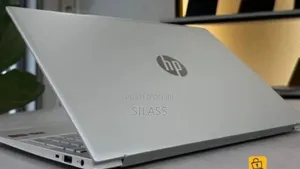 New Laptop HP Pavilion 15 8GB AMD Ryzen 5 SSD 512GB