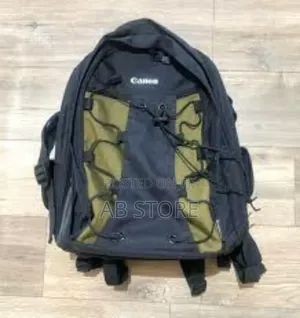 Canon Camera Bag Deluxe Backpack 200EG Holds 1-2 Cameras